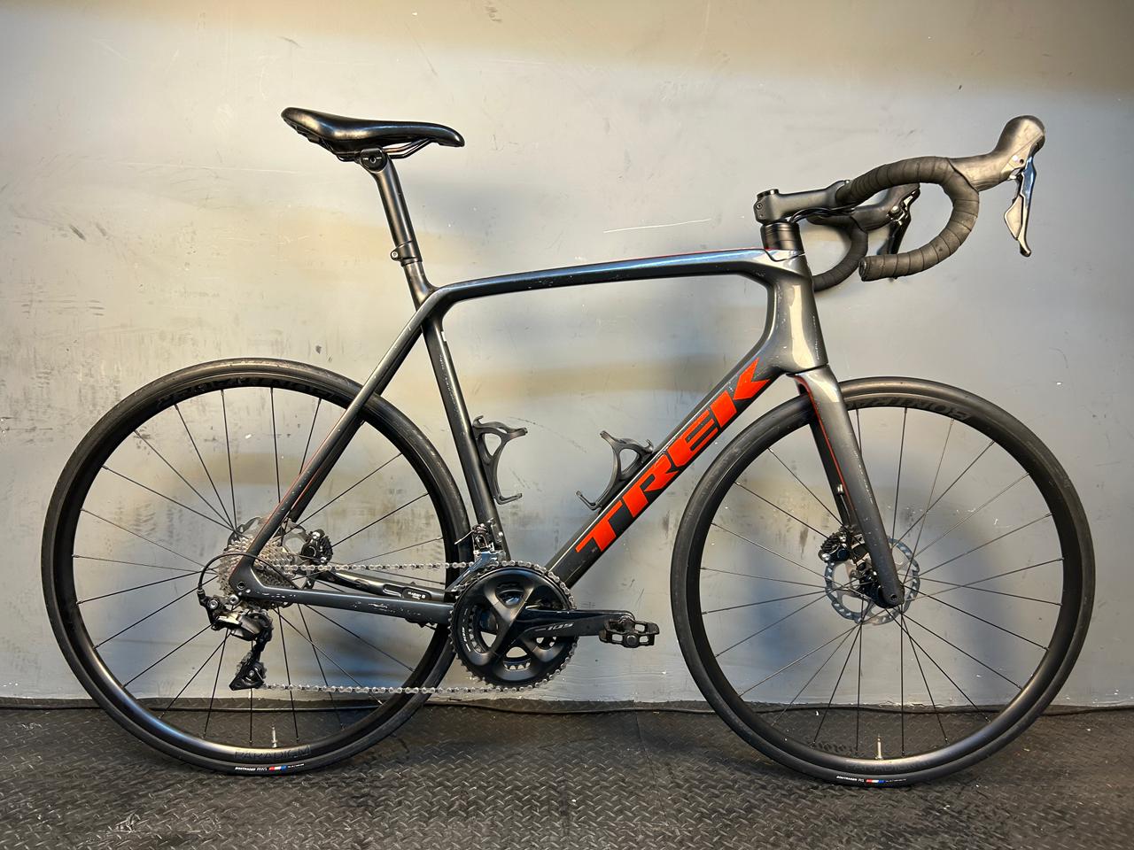 RENT Trek Emonda SL5 Road Bike