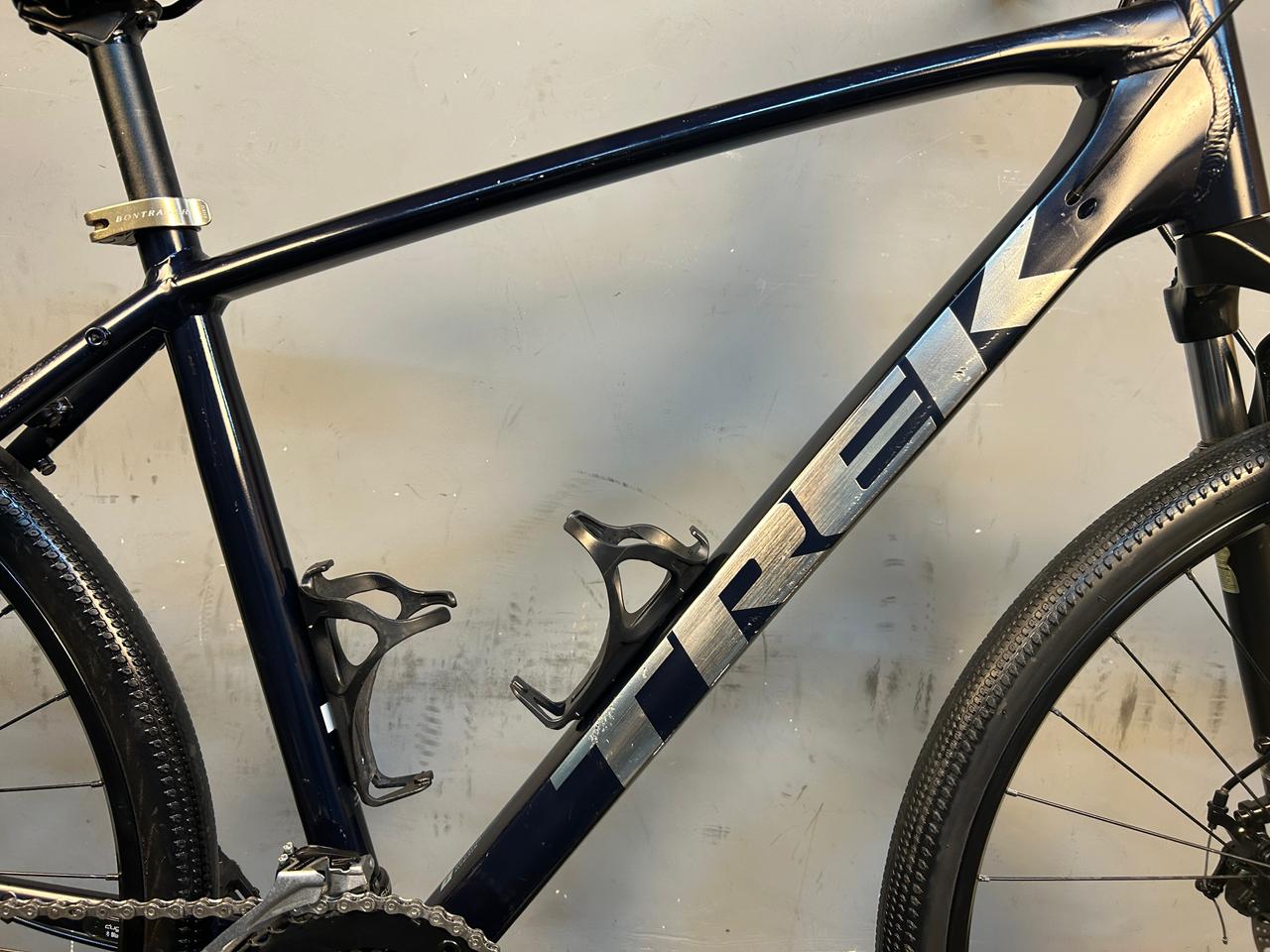 Trek Dual Sport 1 Hybrid Bike
