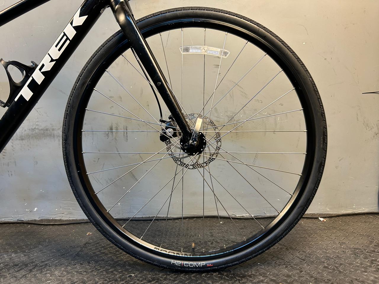 RENT Trek FX1 Hybrid Bike