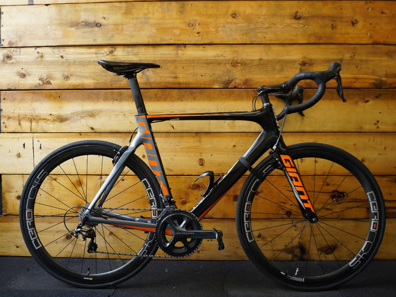 Giant Propel Advanced 1 Road Bike