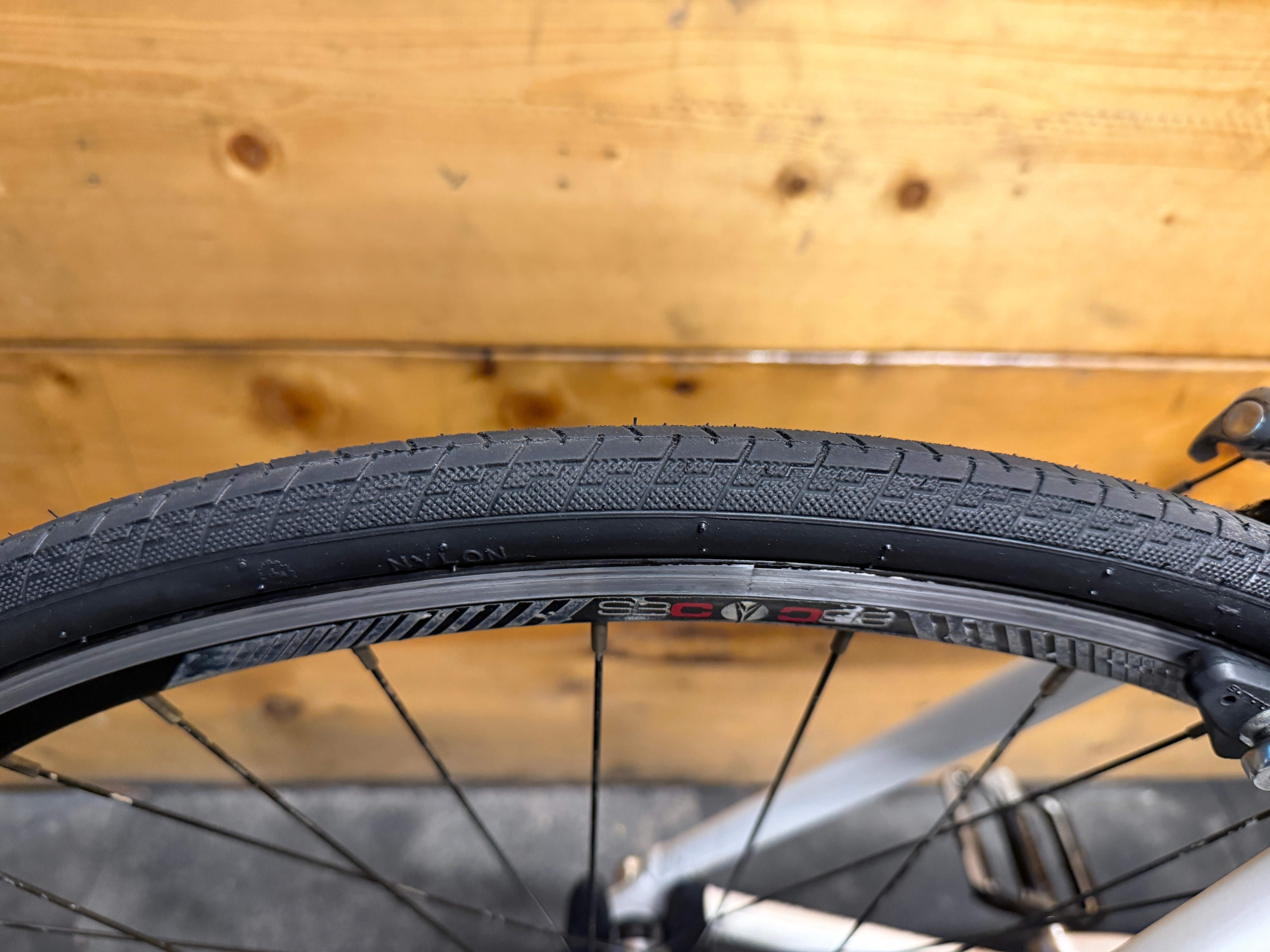 RENT Silverback Strela 2 Road Bike