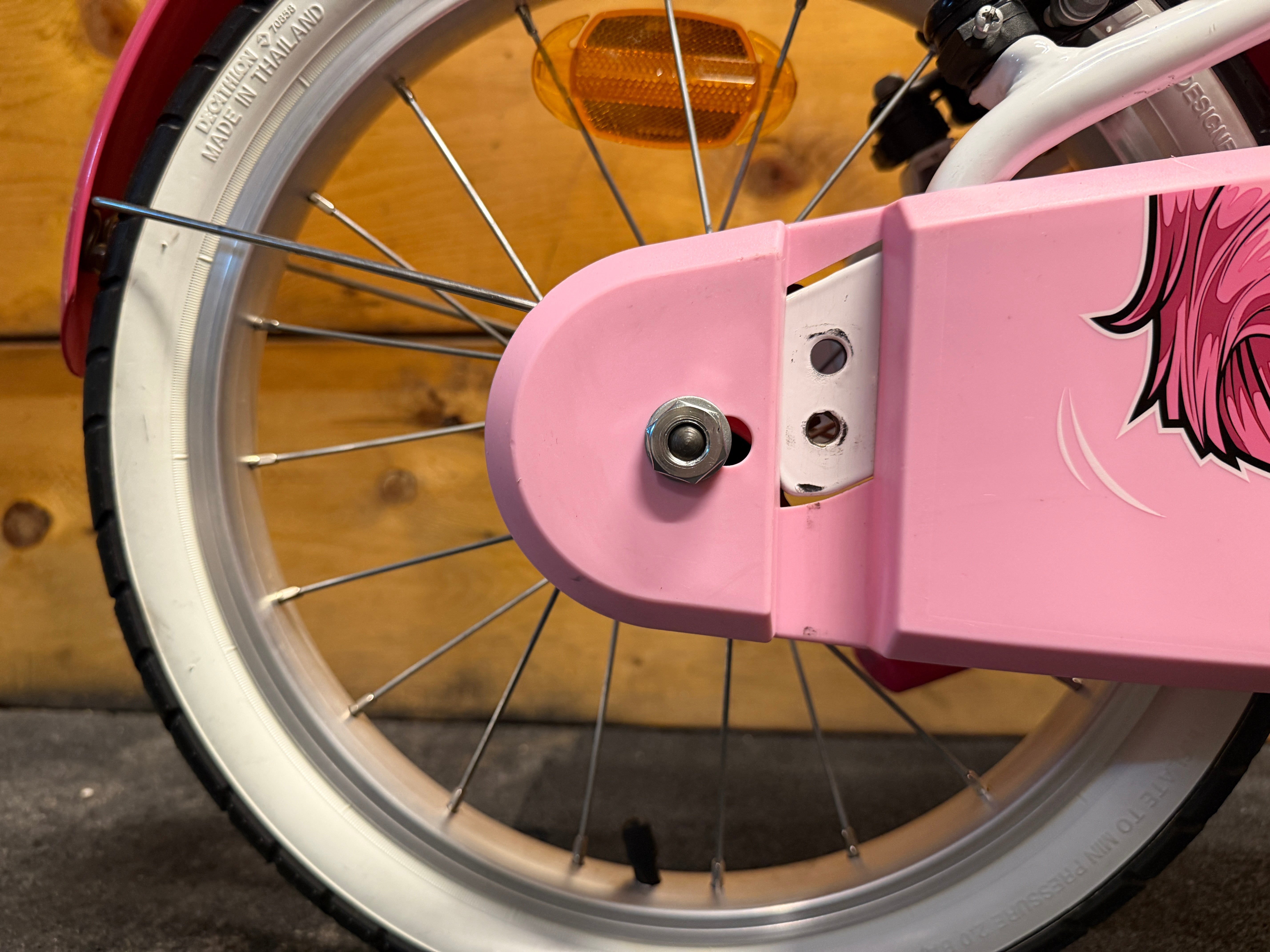 RENT B'Twin Docto Girl 500 Kids Bike