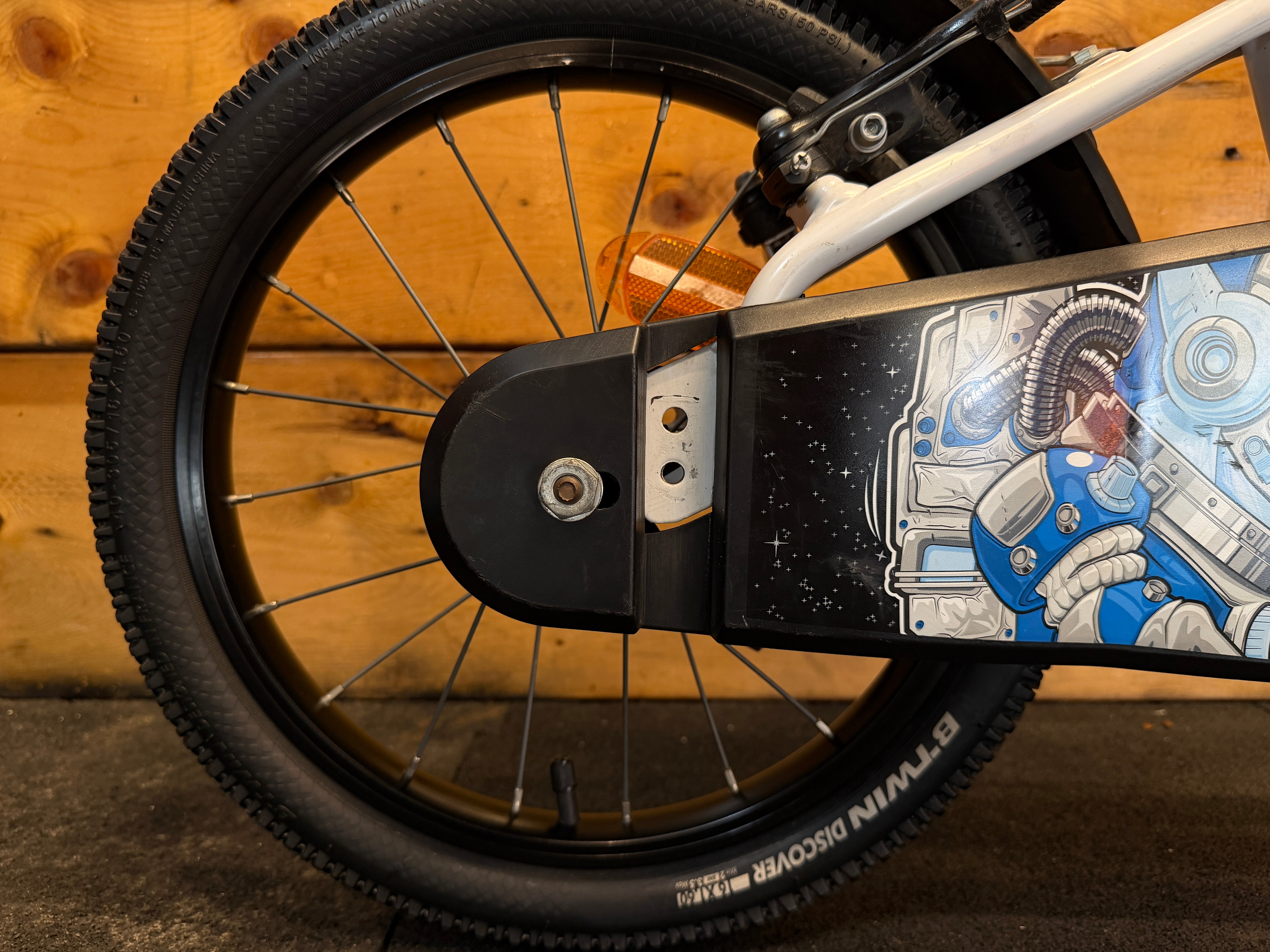 RENT B'Twin Astronaut 500 kids Bike