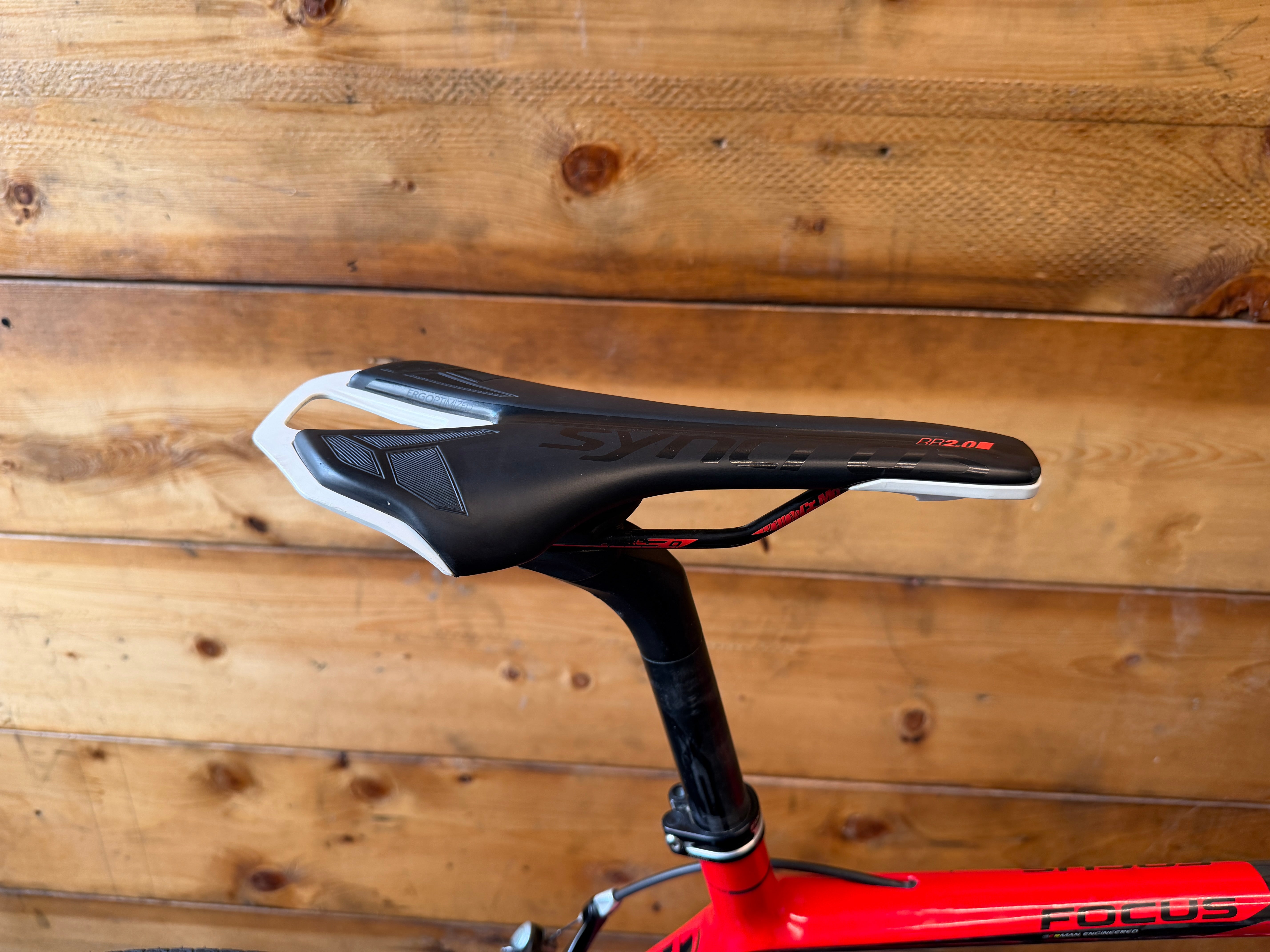 Focus Cayo Evo 1.0 Road Bike