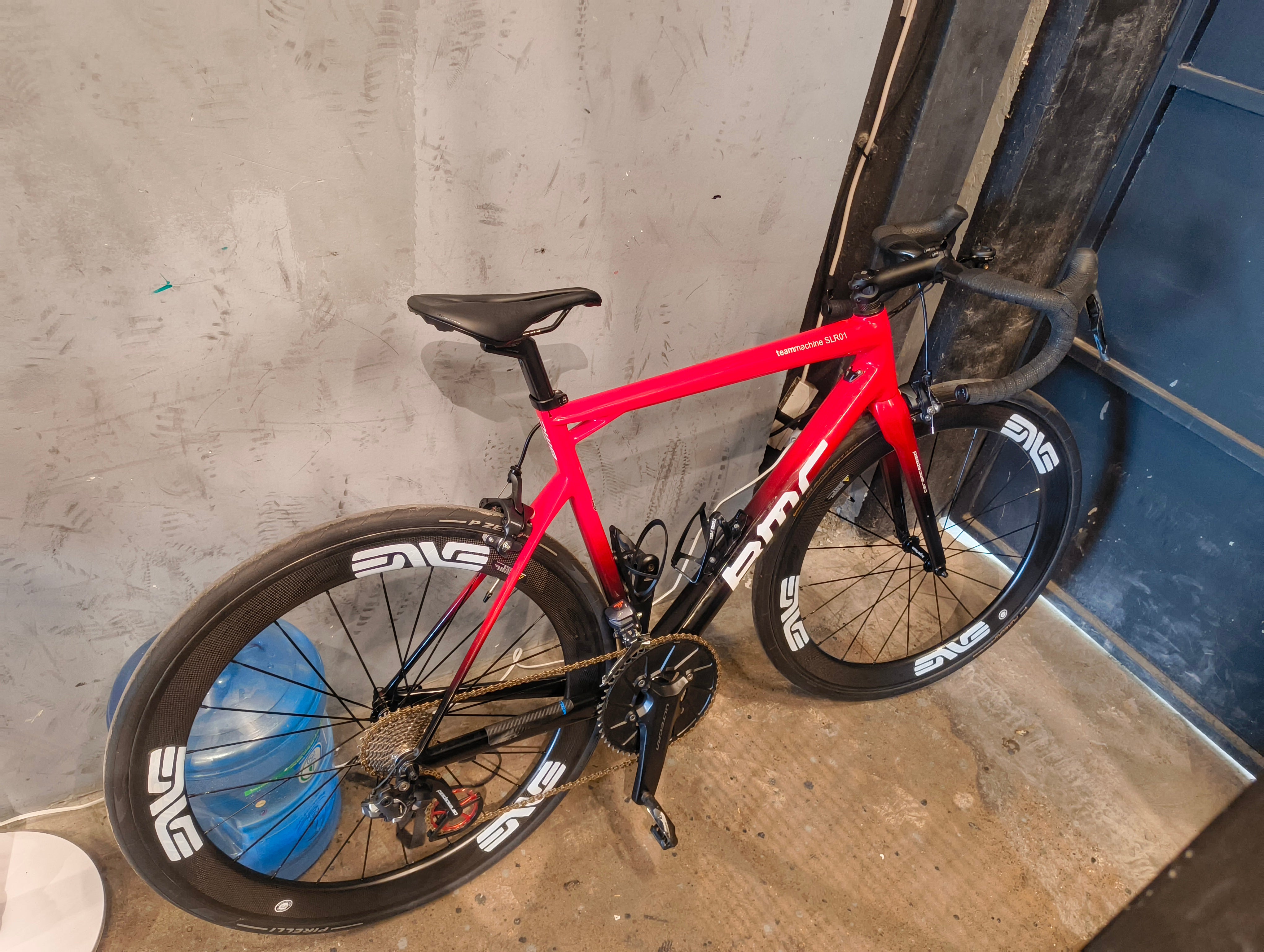 RENT BMC Team Machine SLR 01 Road Bike
